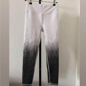 Black and White Ombré Leggings